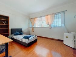 Blk 340 Jurong East Avenue 1 (Jurong East), HDB Executive #580760651